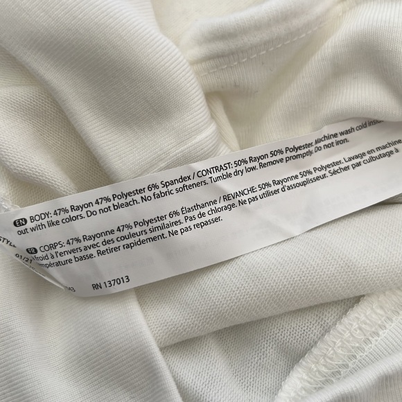 NWT Wildfox Radiate Positivity Sunshine Sweatshirt Crewneck White Size Small - Picture 11 of 11